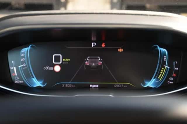 Peugeot 3008 (2023) thumbnail 17