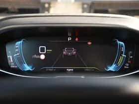 Peugeot 3008 (2023) thumbnail 17