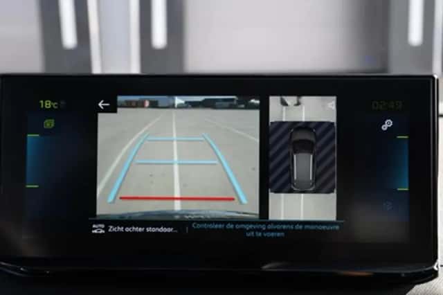Peugeot 3008 (2023) thumbnail 20