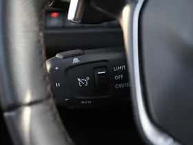 Peugeot 3008 (2023) thumbnail 31