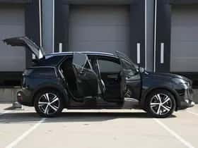 Peugeot 3008 (2023) thumbnail 36