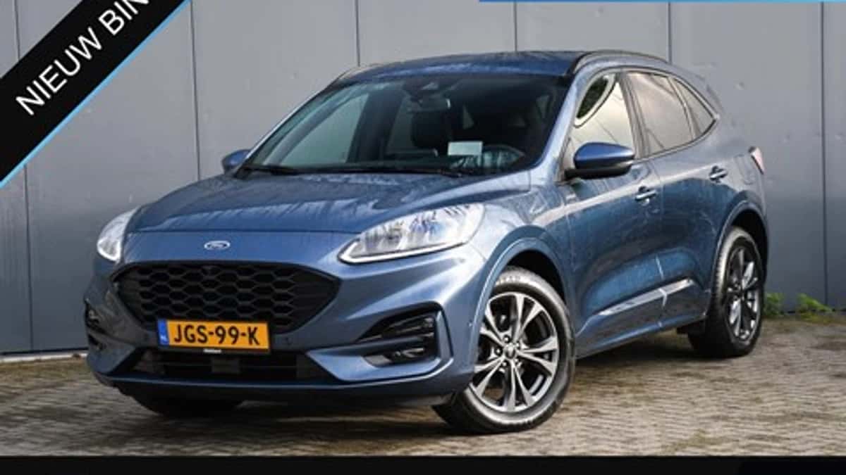 Ford Kuga (2023) — foto 1