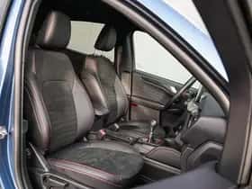 Ford Kuga (2023) thumbnail 11