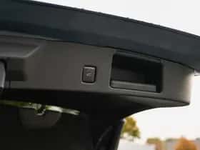 Ford Kuga (2023) thumbnail 18