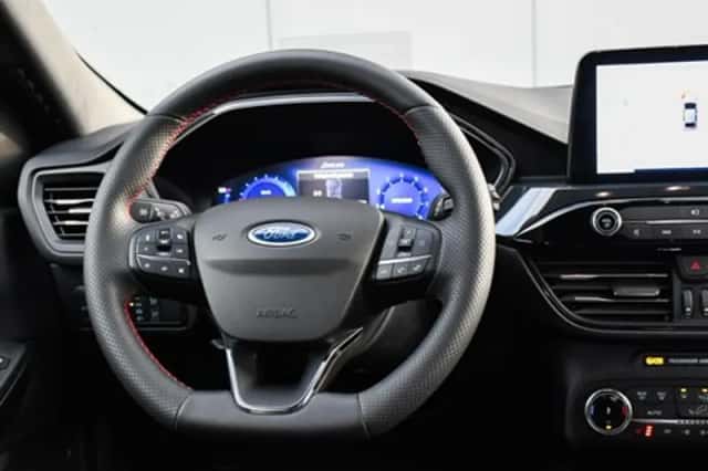 Ford Kuga (2023) thumbnail 20
