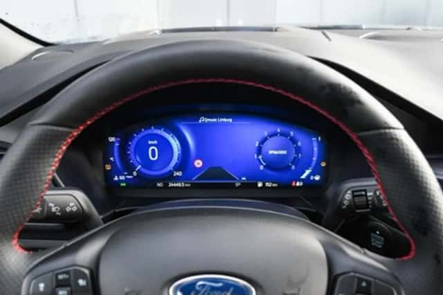 Ford Kuga (2023) thumbnail 21