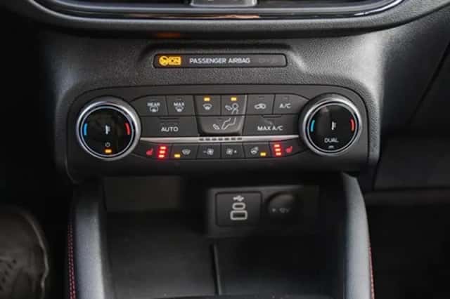 Ford Kuga (2023) thumbnail 30