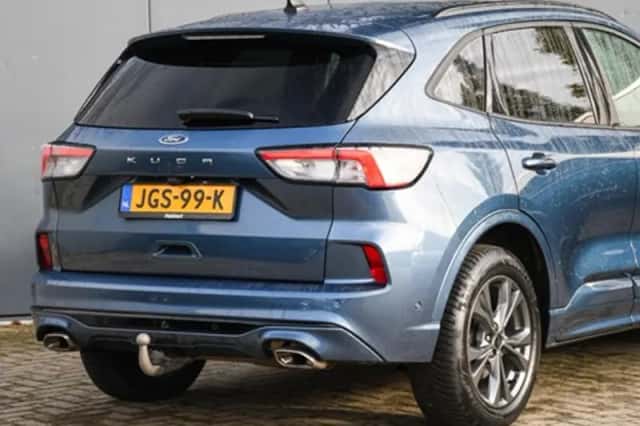Ford Kuga (2023) thumbnail 6
