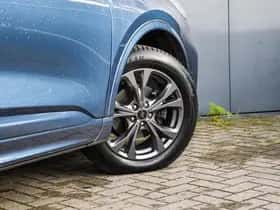 Ford Kuga (2023) thumbnail 7