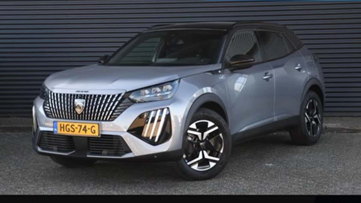 Peugeot e-2008 (2025) — foto 1