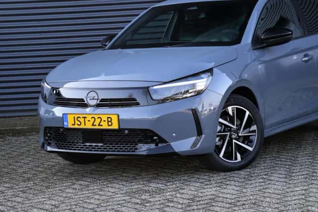 Opel Corsa (2025) thumbnail 2