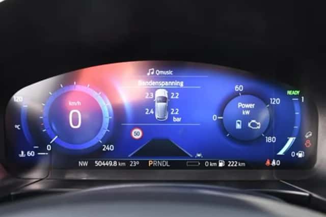 Ford Kuga (2023) thumbnail 18