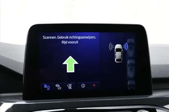 Ford Kuga (2023) thumbnail 25
