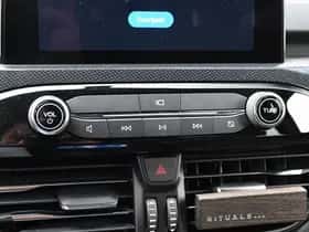 Ford Kuga (2023) thumbnail 26
