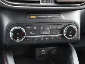 Ford Kuga (2023) thumbnail 27