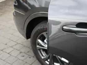 Ford Kuga (2023) thumbnail 38