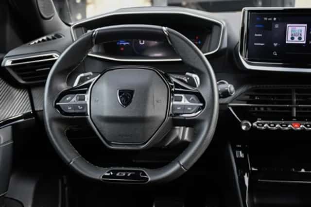 Peugeot 2008 (2024) thumbnail 15
