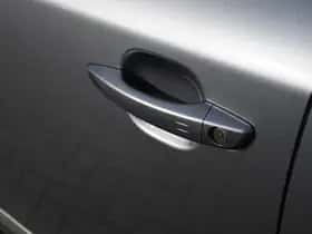 Peugeot 2008 (2024) thumbnail 33