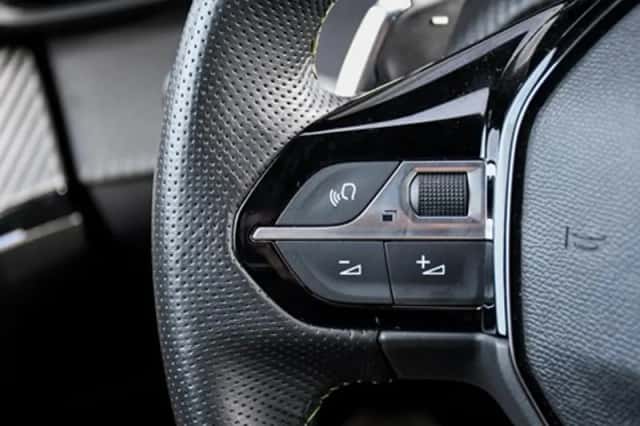 Peugeot 2008 (2024) thumbnail 28