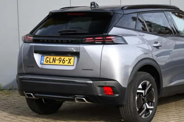 Peugeot 2008 (2024) thumbnail 6