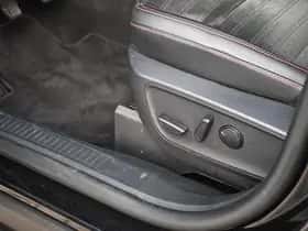Ford Kuga (2023) thumbnail 12