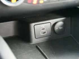 Ford Kuga (2023) thumbnail 32