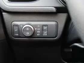 Ford Kuga (2023) thumbnail 38