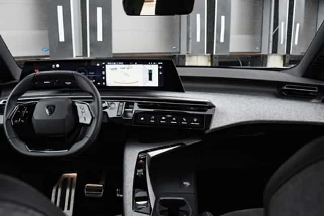 Peugeot 3008 (2024) thumbnail 15