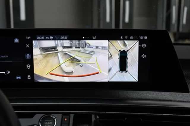 Peugeot 3008 (2024) thumbnail 19
