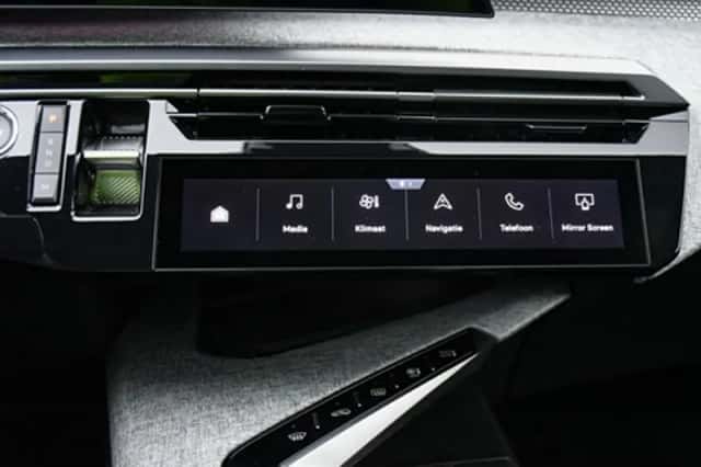 Peugeot 3008 (2024) thumbnail 26