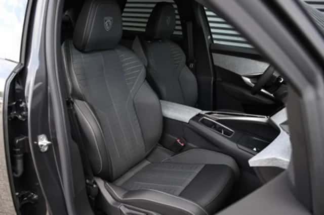 Peugeot 3008 (2025) thumbnail 11