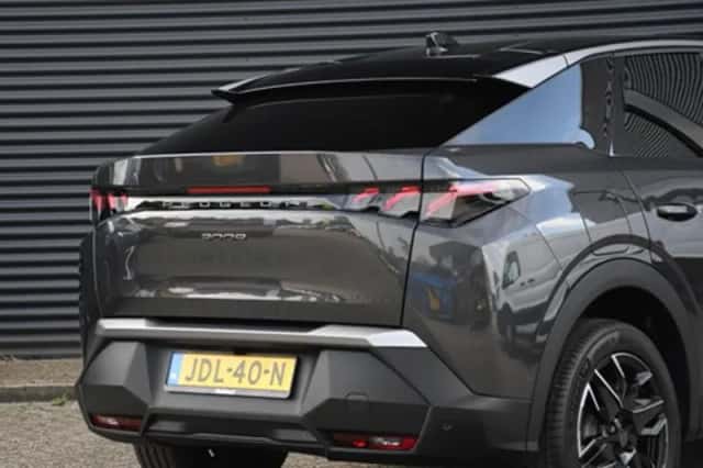 Peugeot 3008 (2025) thumbnail 6