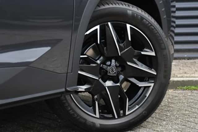 Peugeot 3008 (2025) thumbnail 7