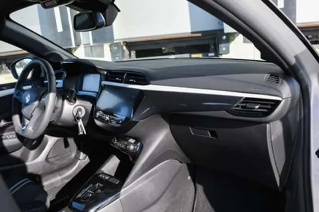 Opel Corsa (2025) thumbnail 10