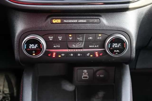 Ford Kuga (2022) thumbnail 29