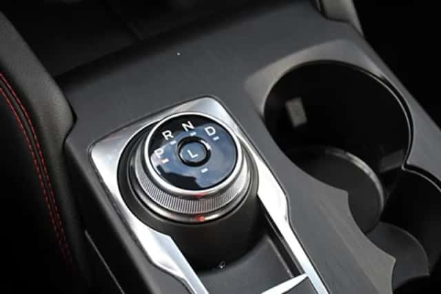 Ford Kuga (2022) thumbnail 32