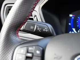 Ford Kuga (2022) thumbnail 36