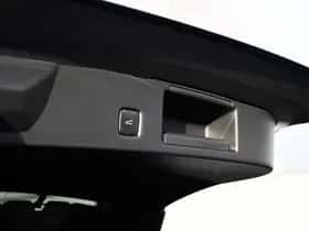 Ford Kuga (2022) thumbnail 18