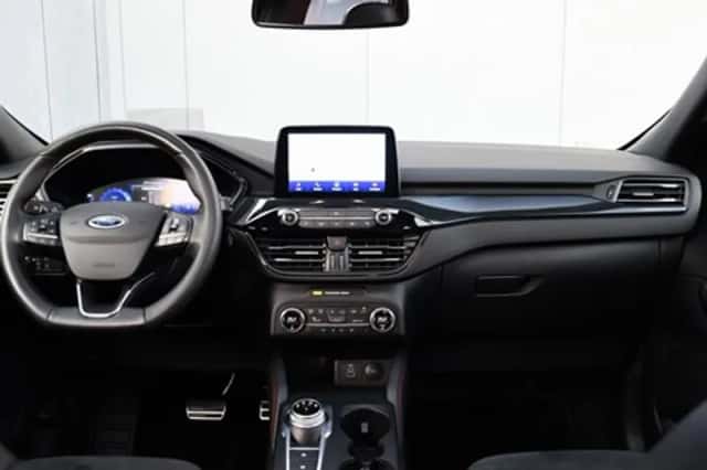 Ford Kuga (2022) thumbnail 19