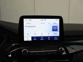 Ford Kuga (2022) thumbnail 24