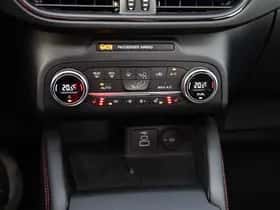 Ford Kuga (2022) thumbnail 30