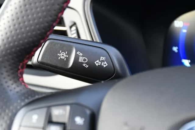 Ford Kuga (2022) thumbnail 38
