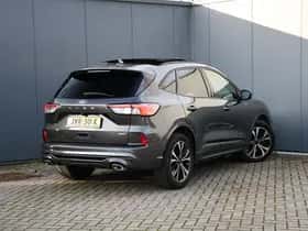 Ford Kuga (2022) thumbnail 6