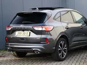 Ford Kuga (2022) thumbnail 7