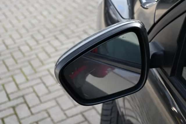 Ford Kuga (2022) thumbnail 9