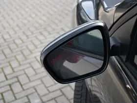 Ford Kuga (2022) thumbnail 9