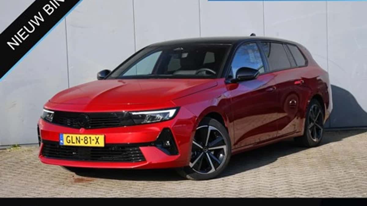 Opel Astra Sports Tourer (2024) — foto 1