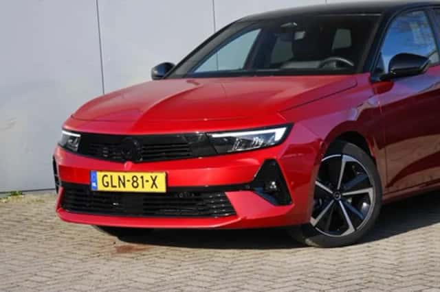 Opel Astra Sports Tourer (2024) thumbnail 2