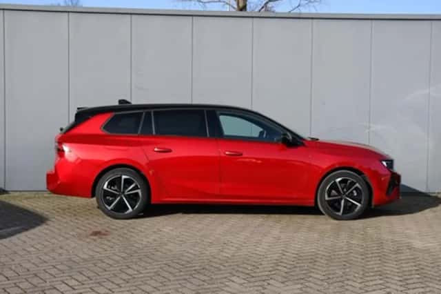 Opel Astra Sports Tourer (2024) thumbnail 4