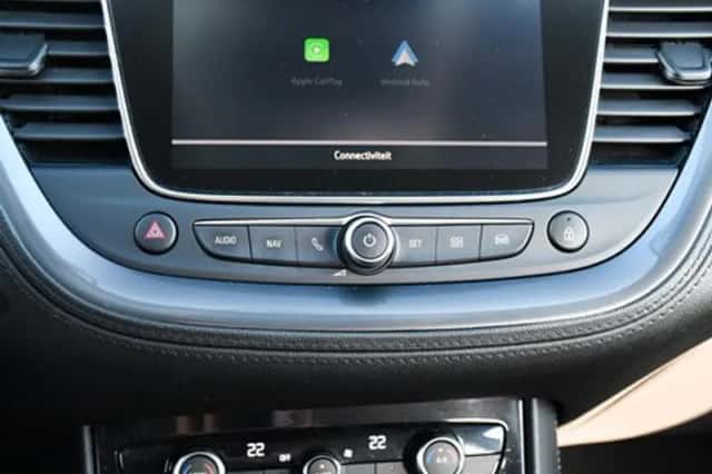 Opel Grandland X (2018) thumbnail 21